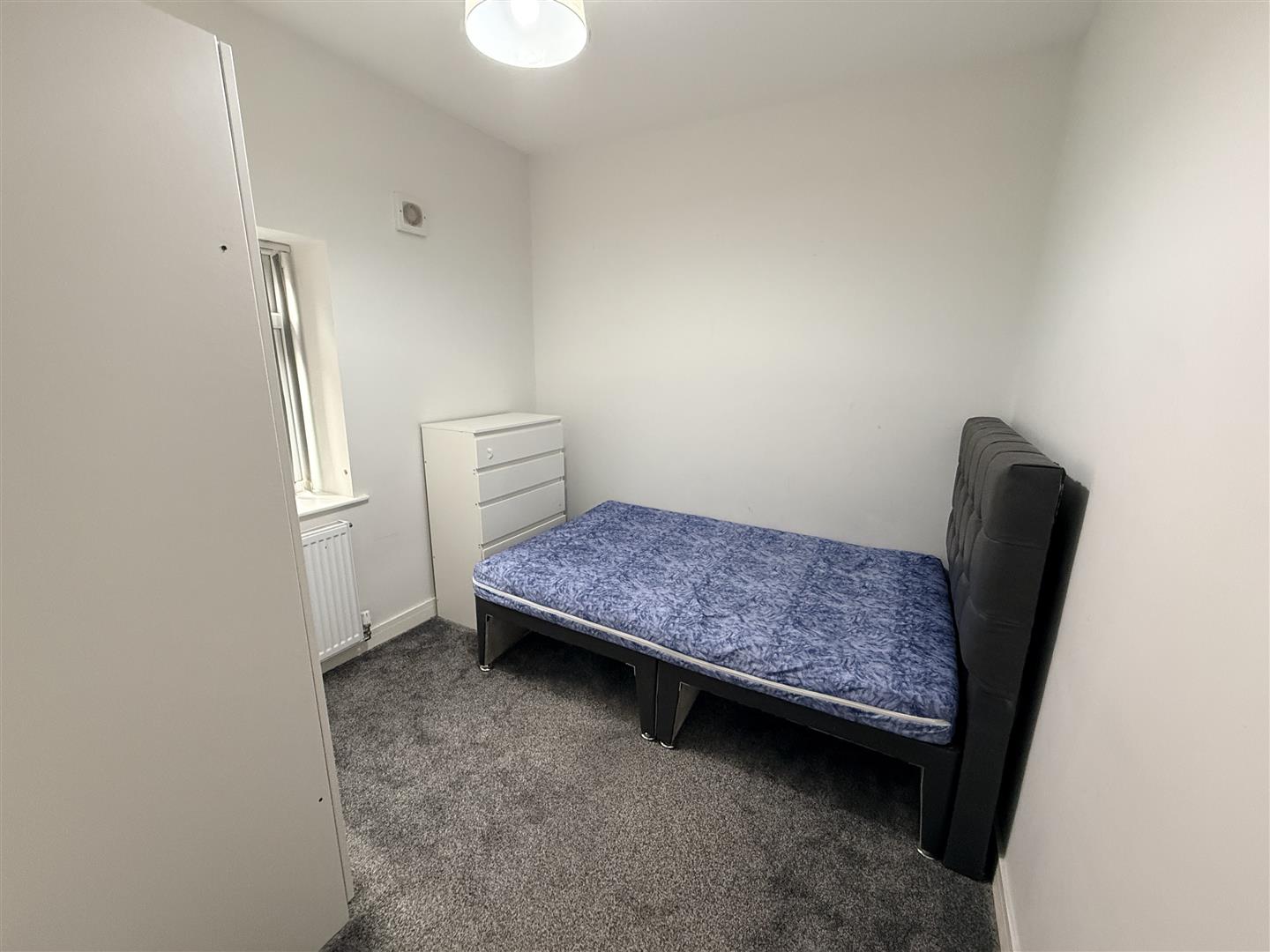 Flat Hanover Street in Bolton