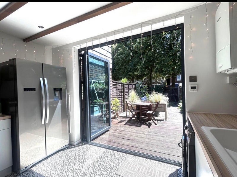 Room Armadale Close in Greater London