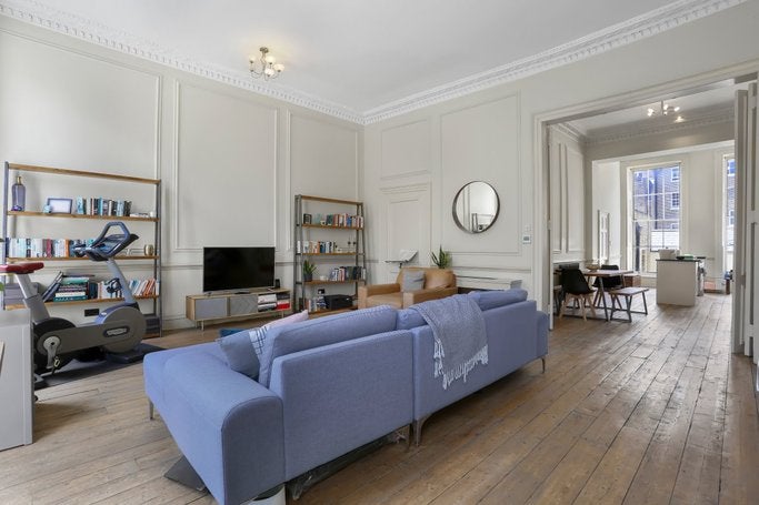 Flat Gloucester Place in London