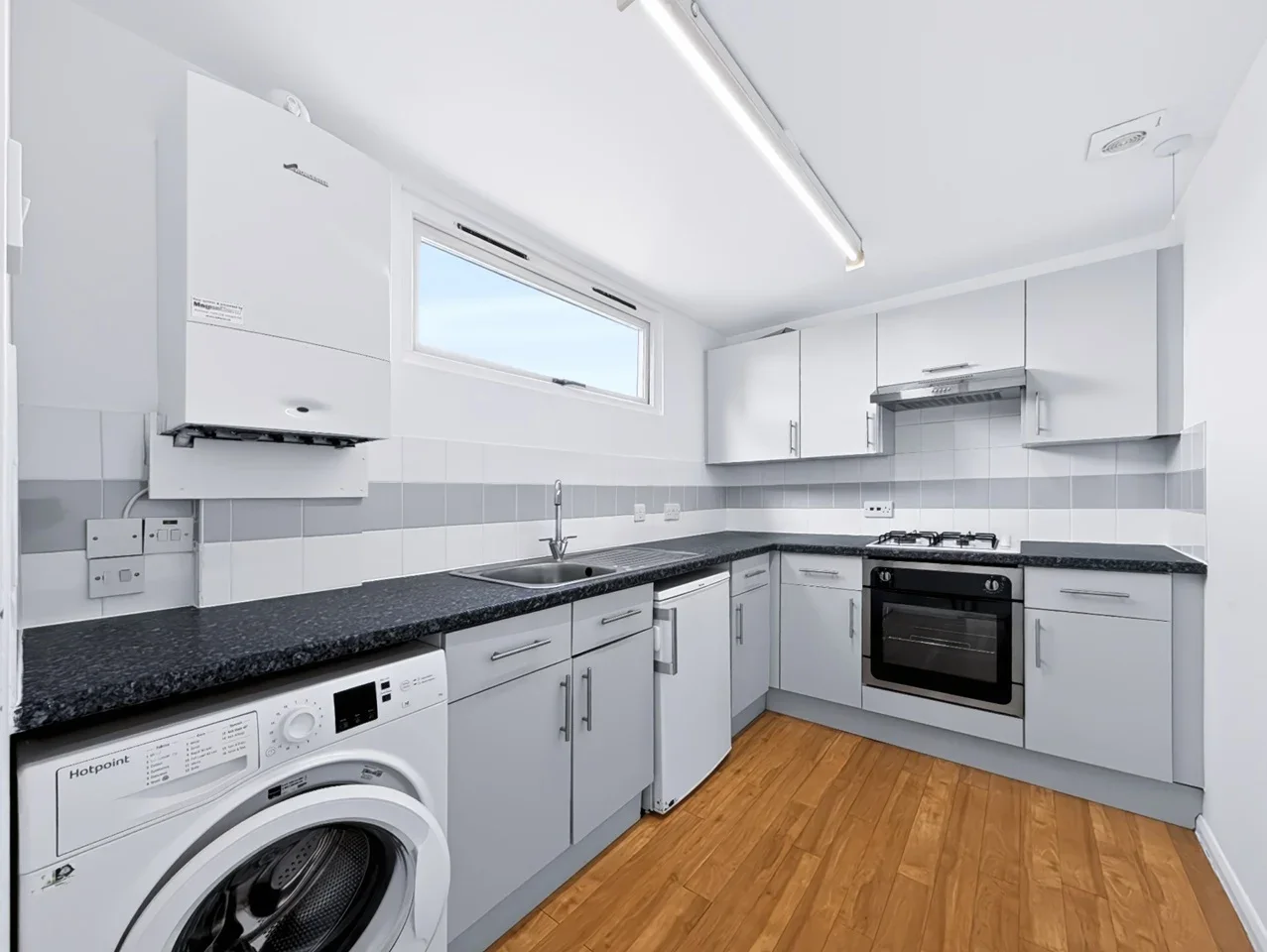 Flat Hertford Road in Greater London