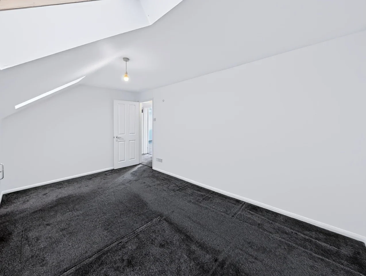 Flat Hertford Road in Greater London