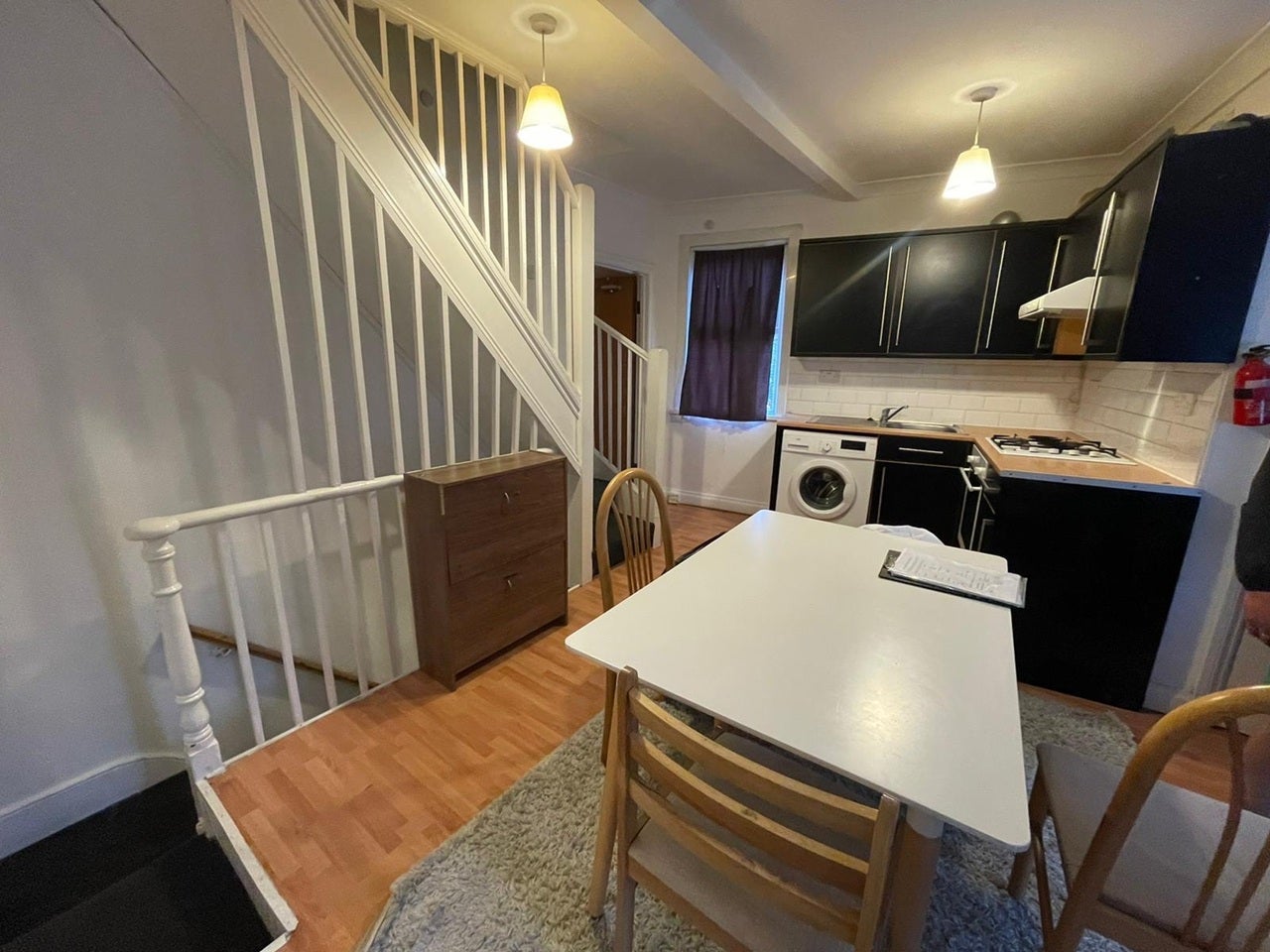 Flat Downsfield Road in Greater London