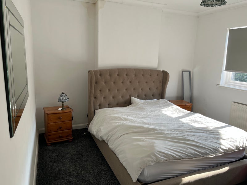 Room Aylestone Road in Leicester