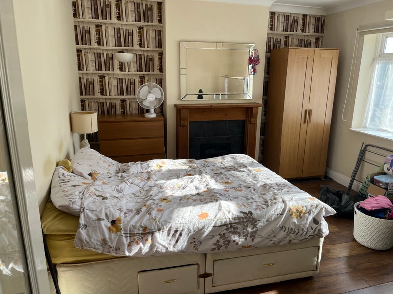 Room Aylestone Road in Leicester