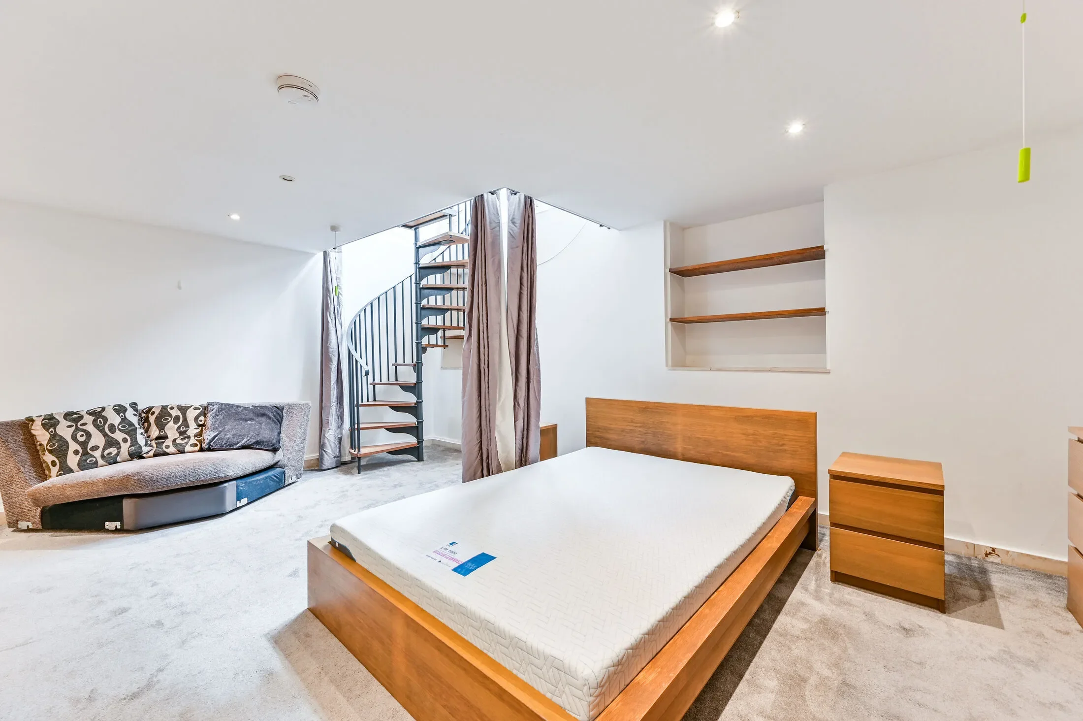 Flat Barnsbury Street in Greater London