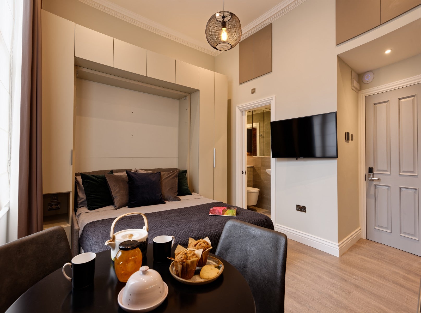 Flat Nottingham Place in London
