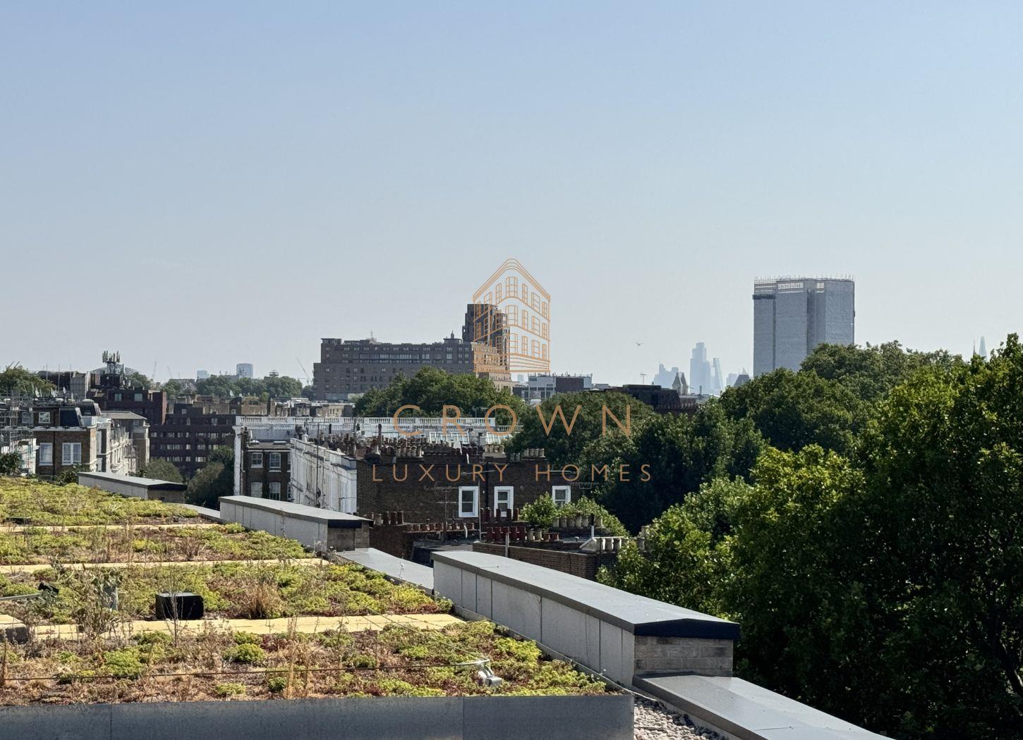 Flat Cluny Mews in Greater London