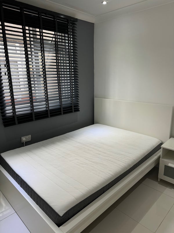 Room Fenton's Avenue in Greater London