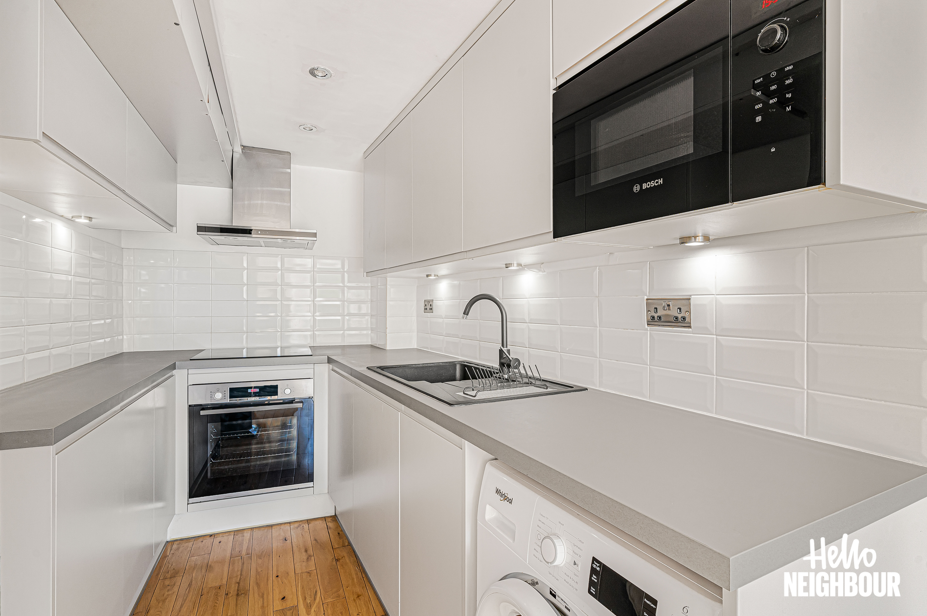 Flat Deal Street in Greater London