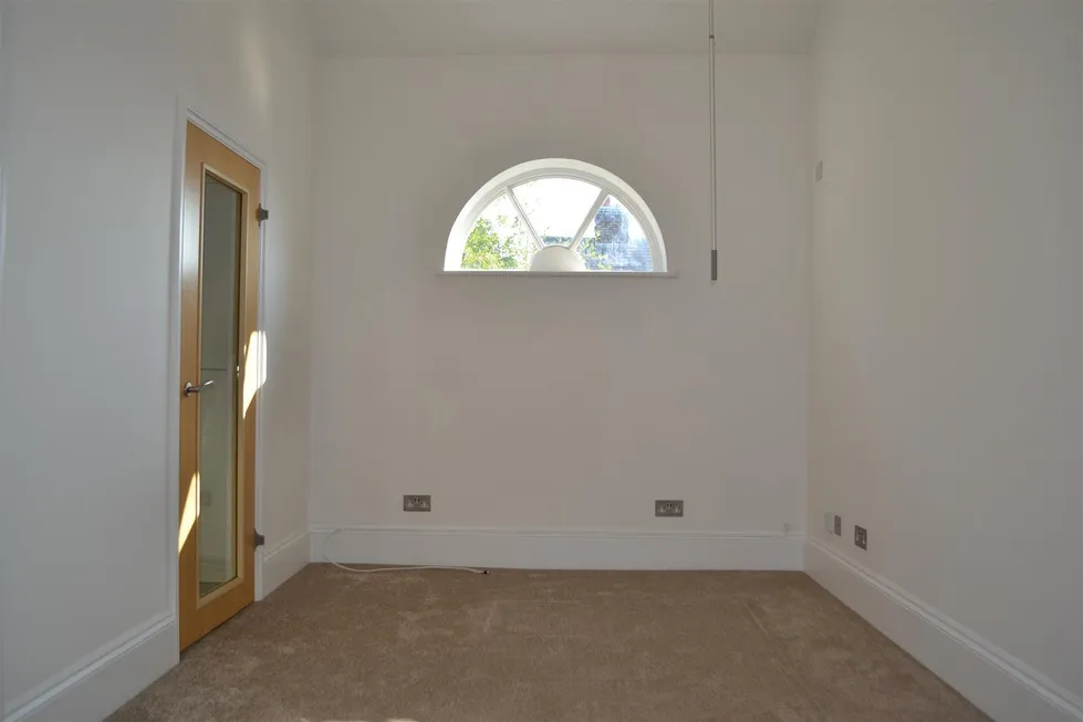 Flat East Street in Waverley