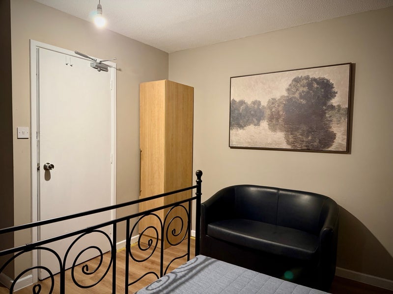 Room Lorne Walk in Nottingham