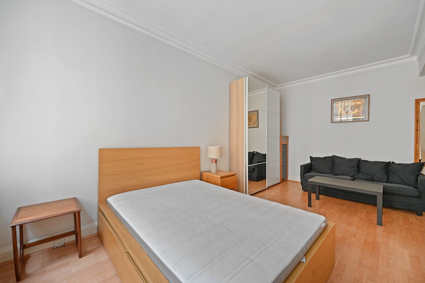 Flat Hallam Street in City of Westminster