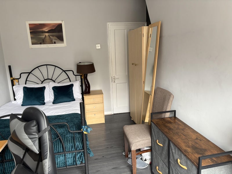 Room Bath Terrace in Greater London