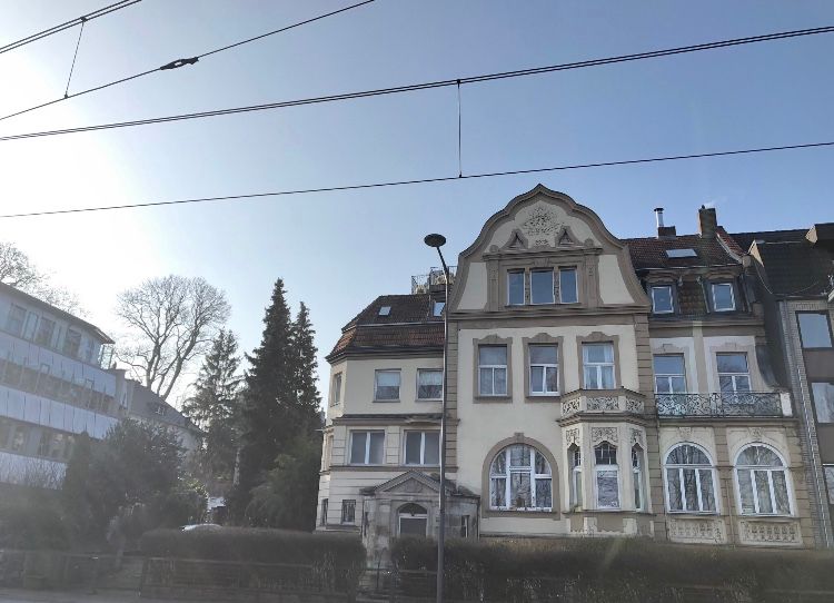 Wohnung Oberländer Ufer in Köln