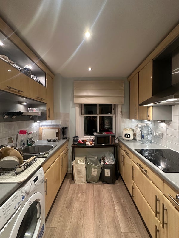 Flat Brockham Street in Greater London