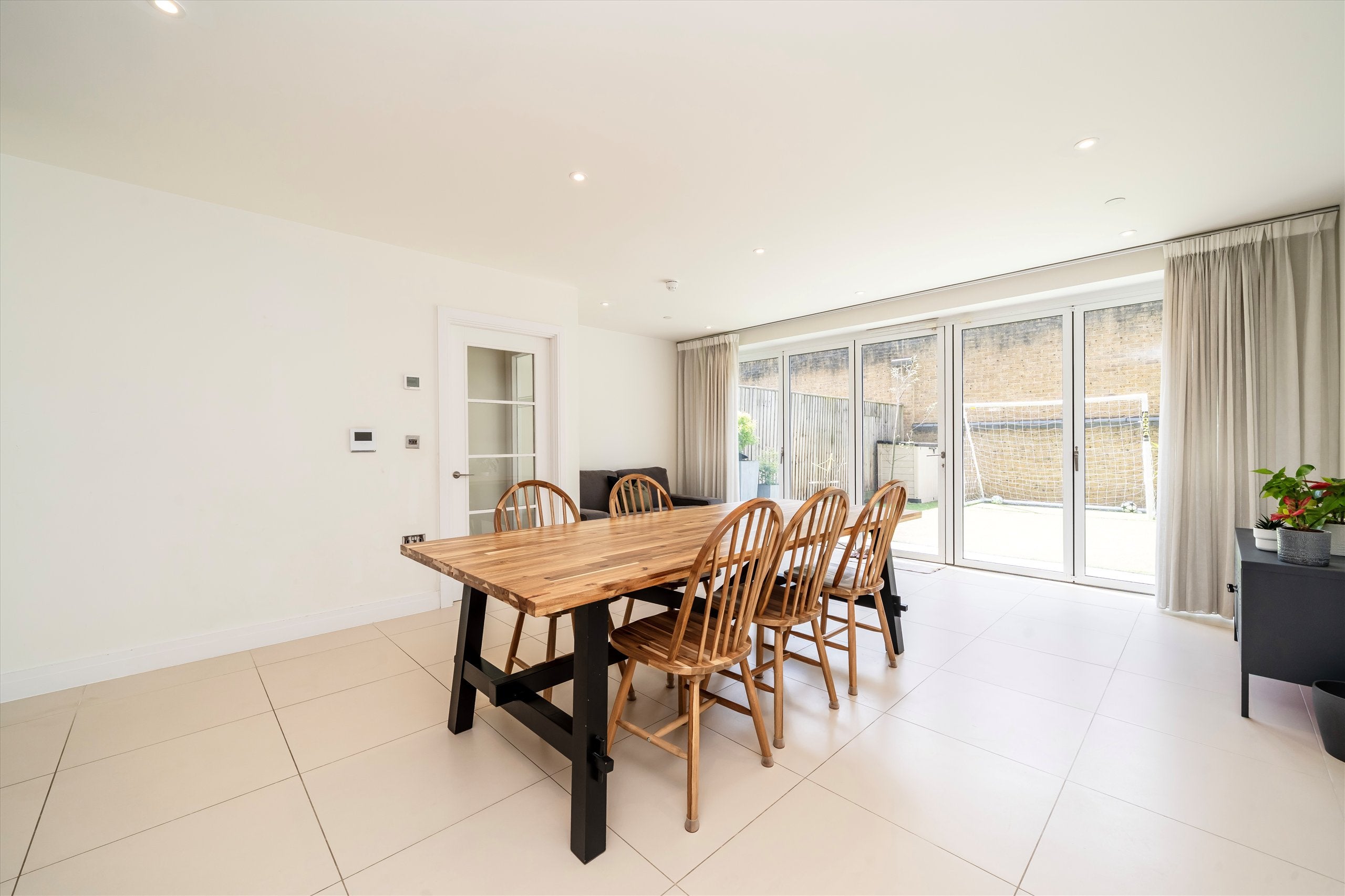 House Havilland Mews in Greater London