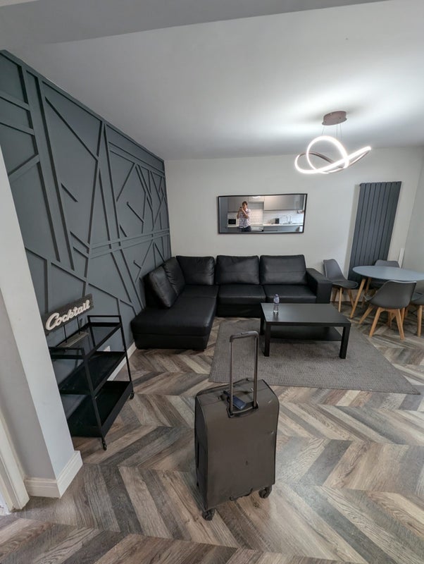 Room East Grove in Manchester