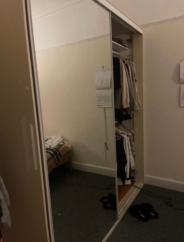 Room Falcon Avenue in City of Edinburgh
