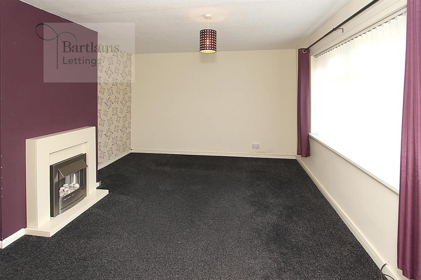 House White Oak Drive in Wolverhampton