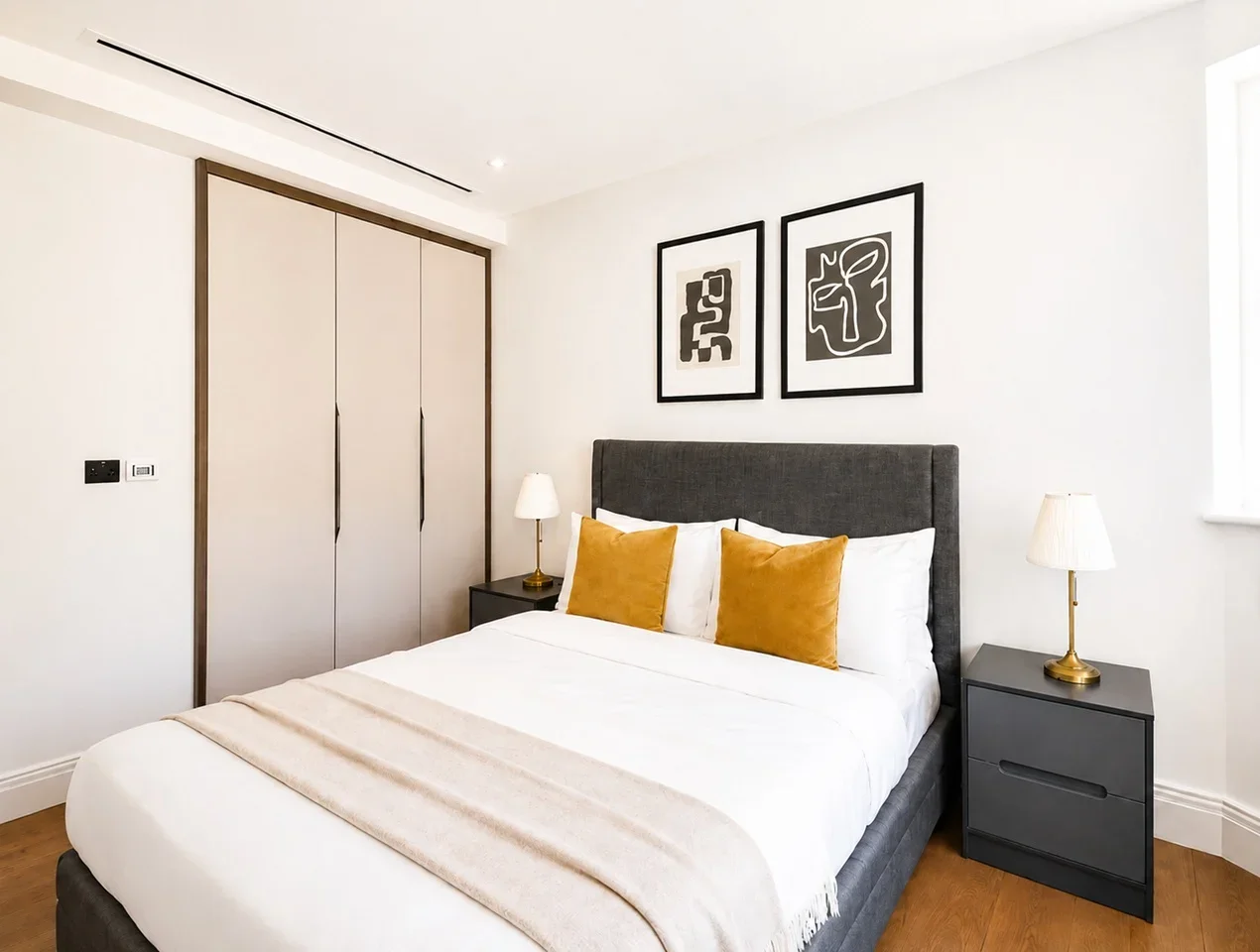 Flat Chancery Lane in City of London