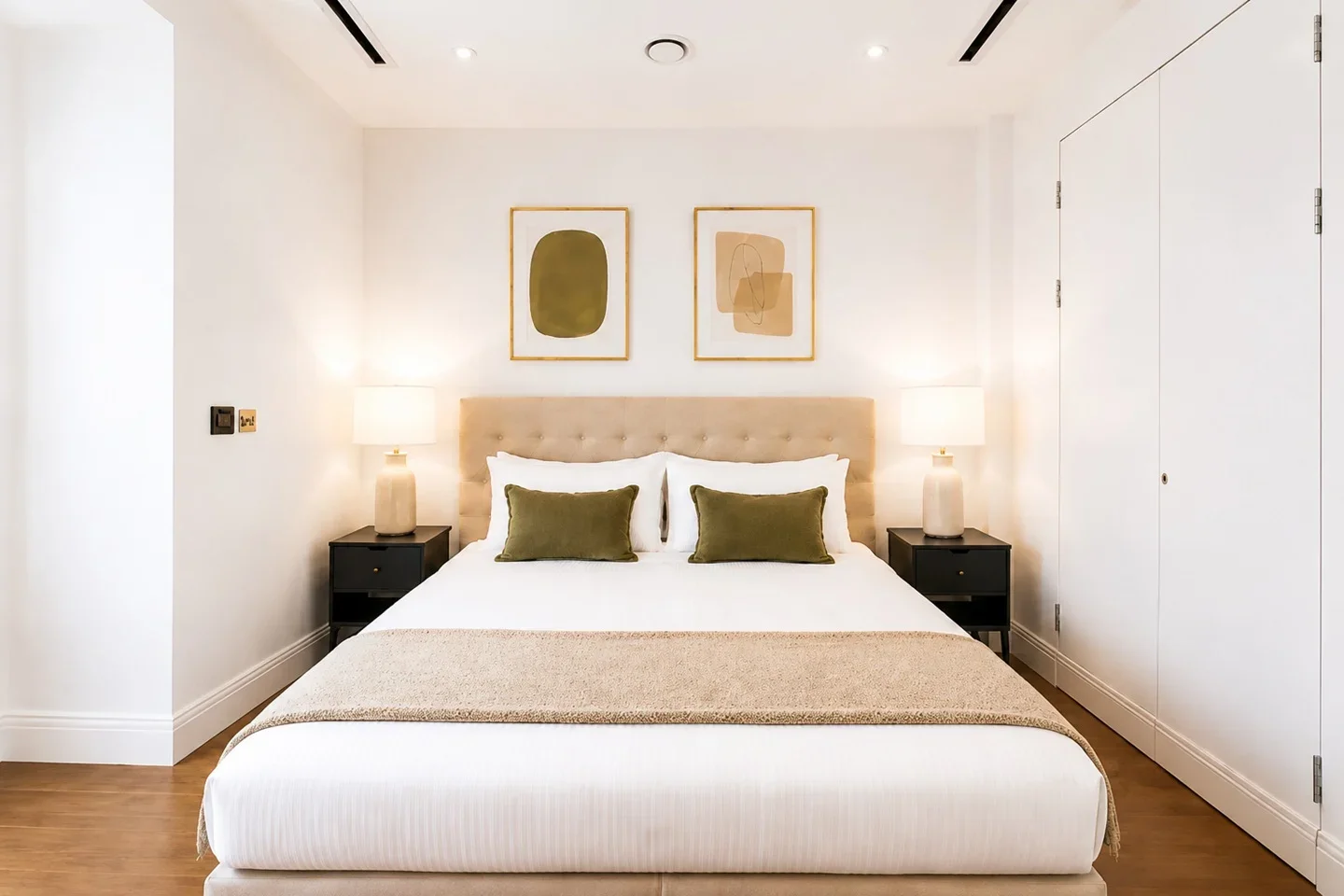 Flat Chancery Lane in City of London