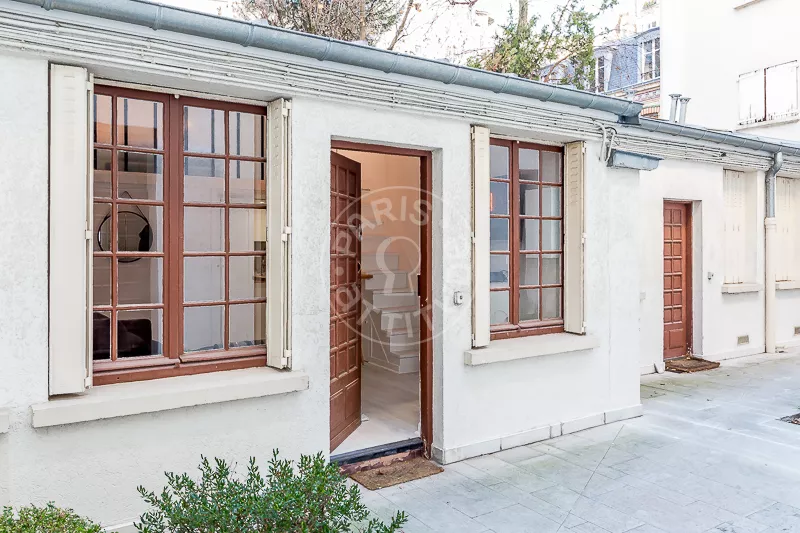 Flat Rue Madeleine Michelis in Neuilly-sur-Seine