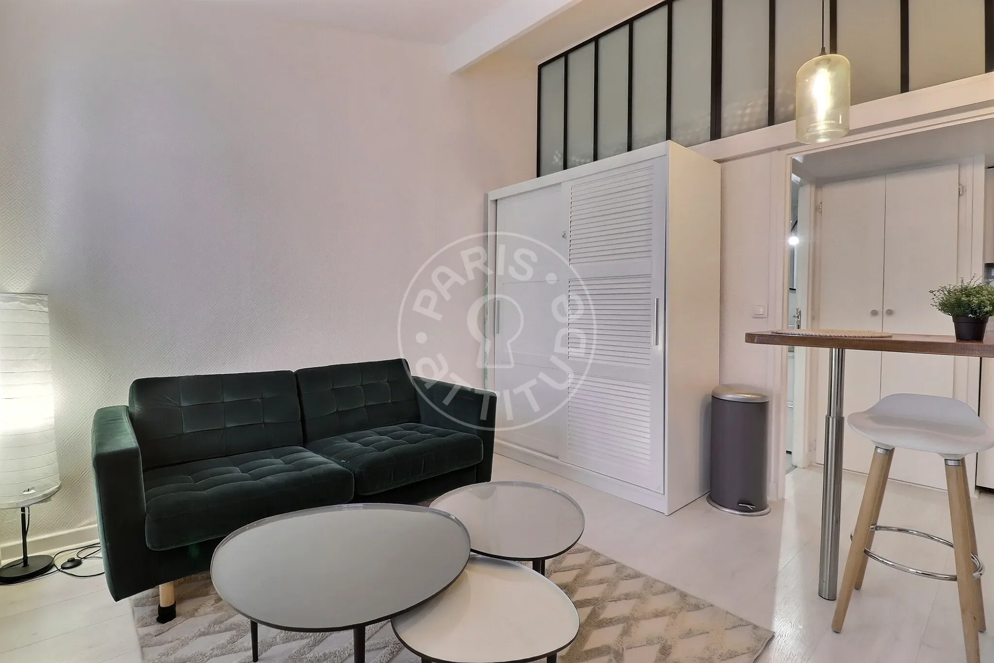 Flat Rue Madeleine Michelis in Neuilly-sur-Seine
