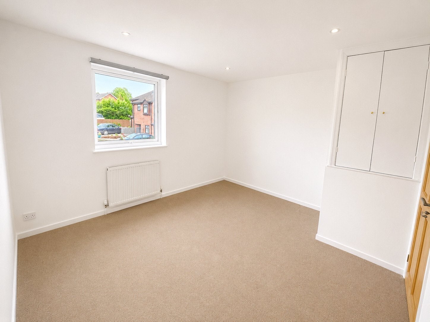 House Denver Close in Exeter