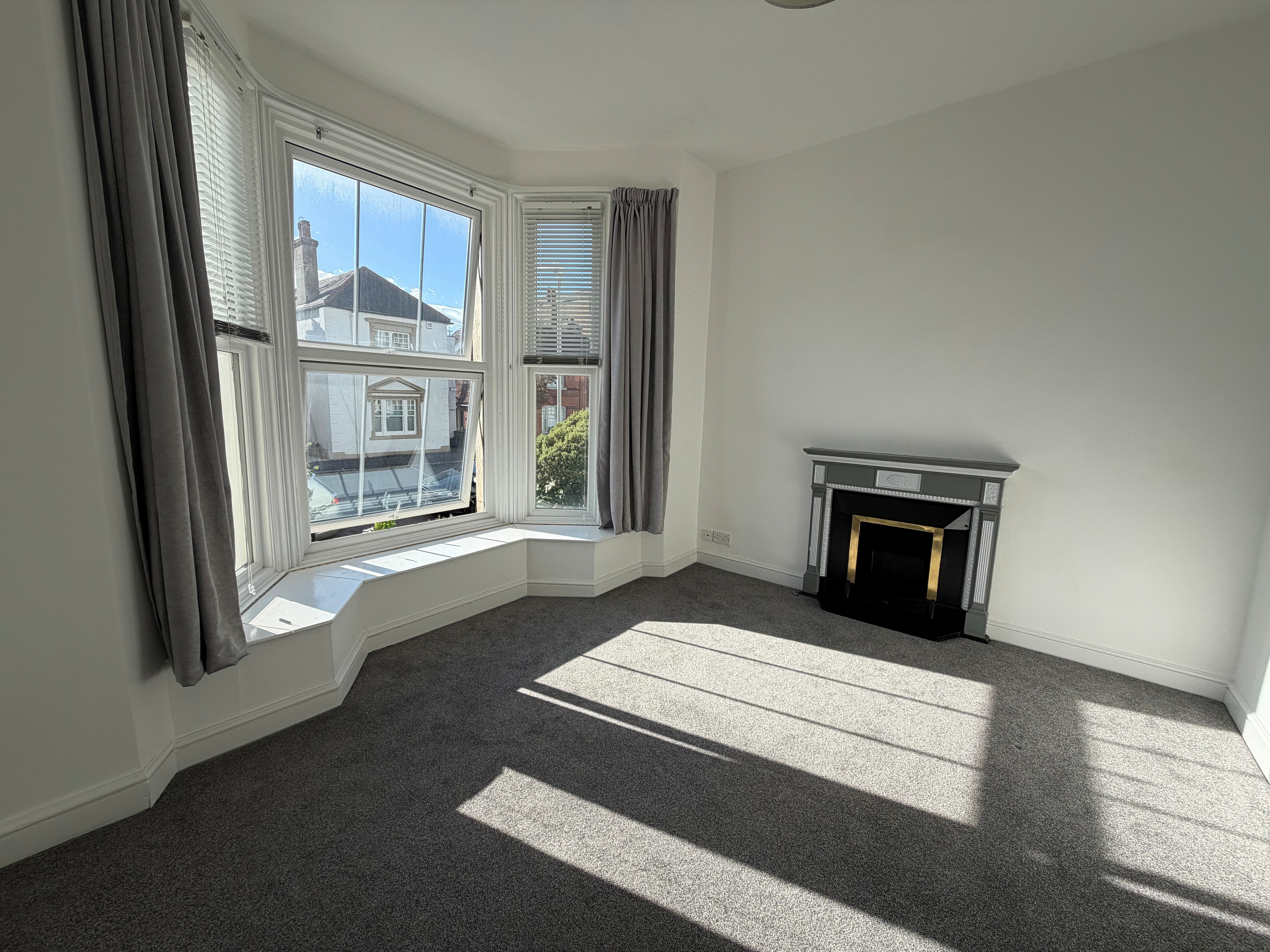 Flat Stade Street in Folkestone and Hythe District