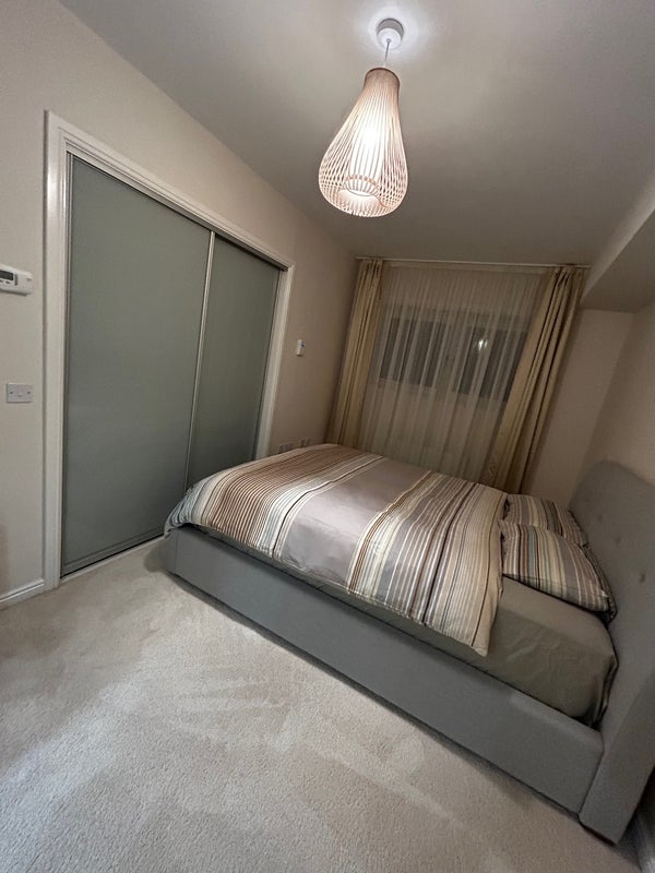 Room Muirhouse Street in Glasgow