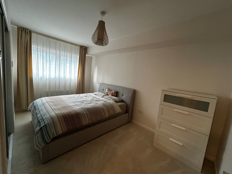 Room Muirhouse Street in Glasgow