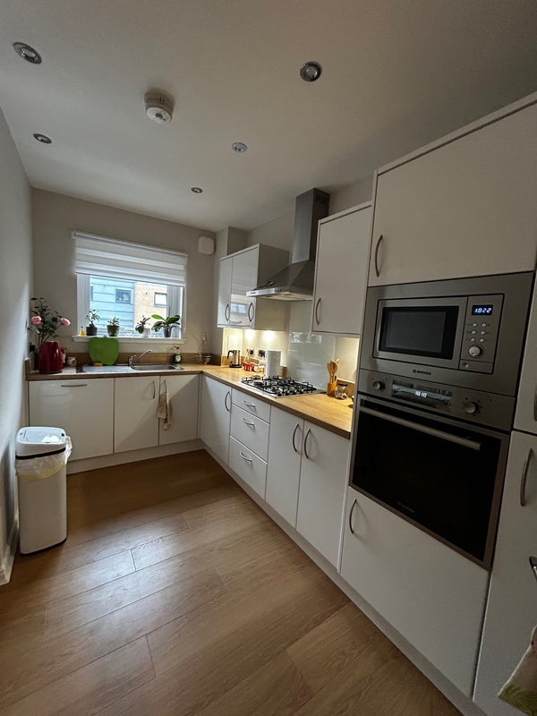 Room Muirhouse Street in Glasgow