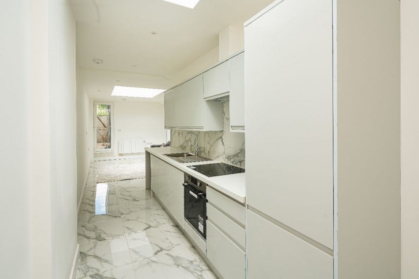 Flat Mansfield Road in Greater London
