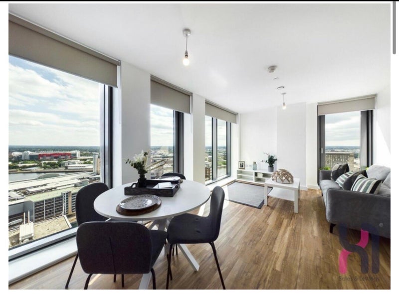 Room The Quays in Salford