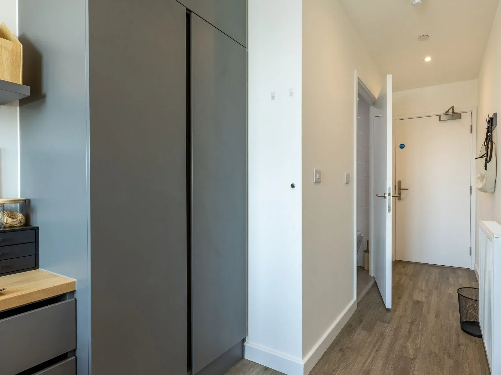 Room Rolls Road in Greater London