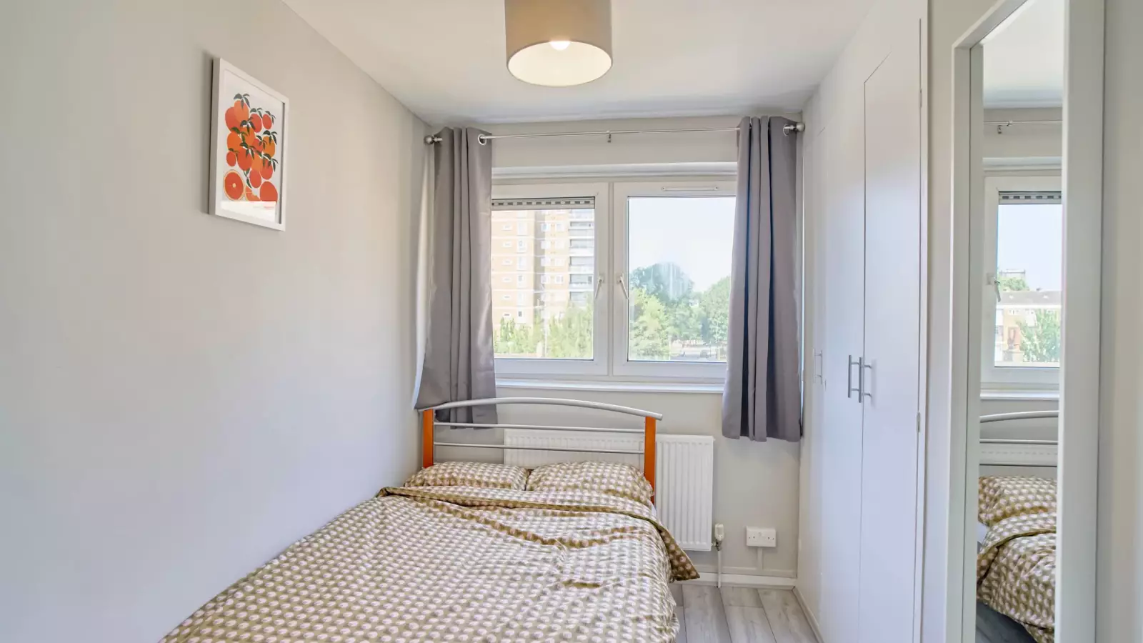 Room Wendon Street in Greater London