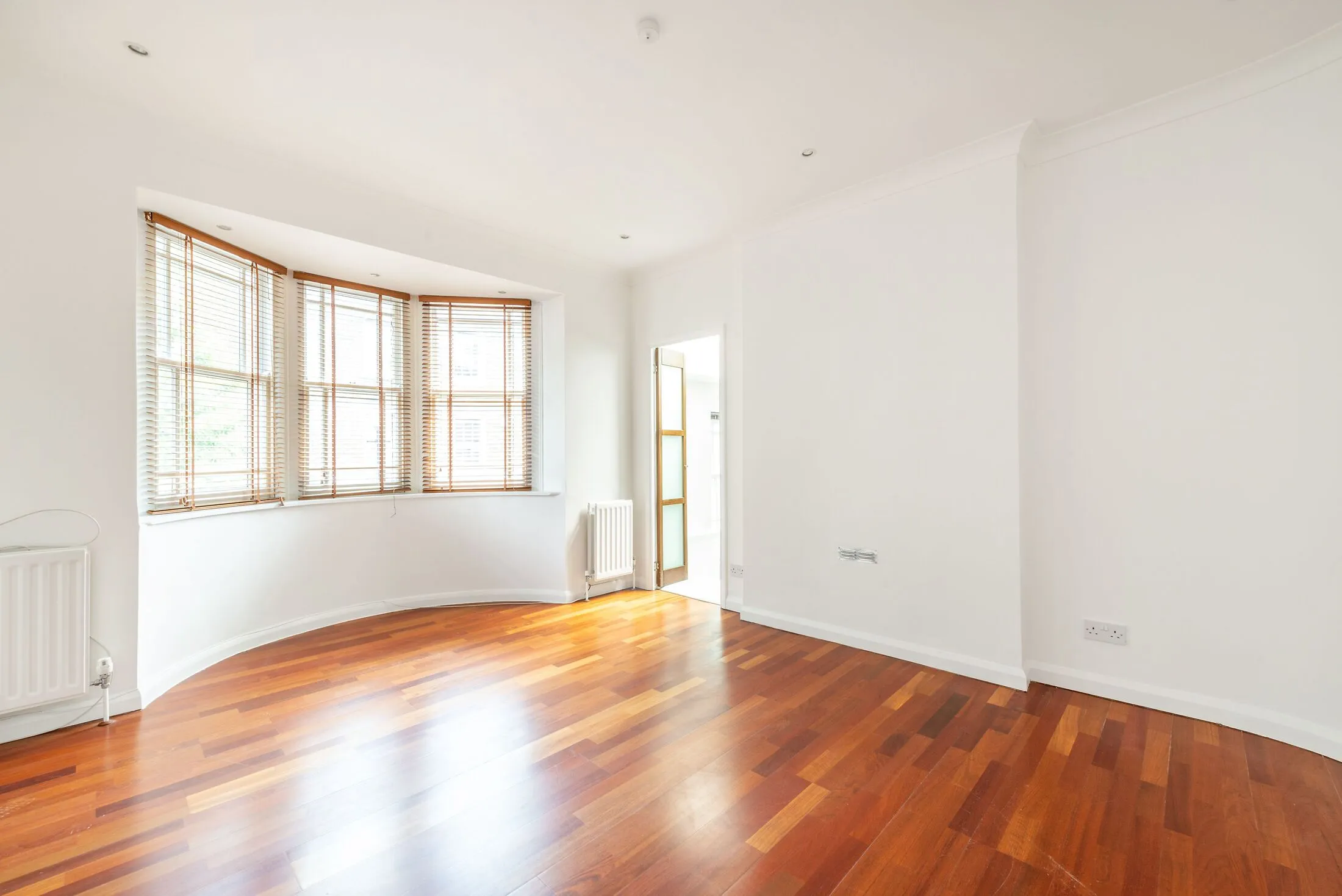 House Kensington Place in Greater London