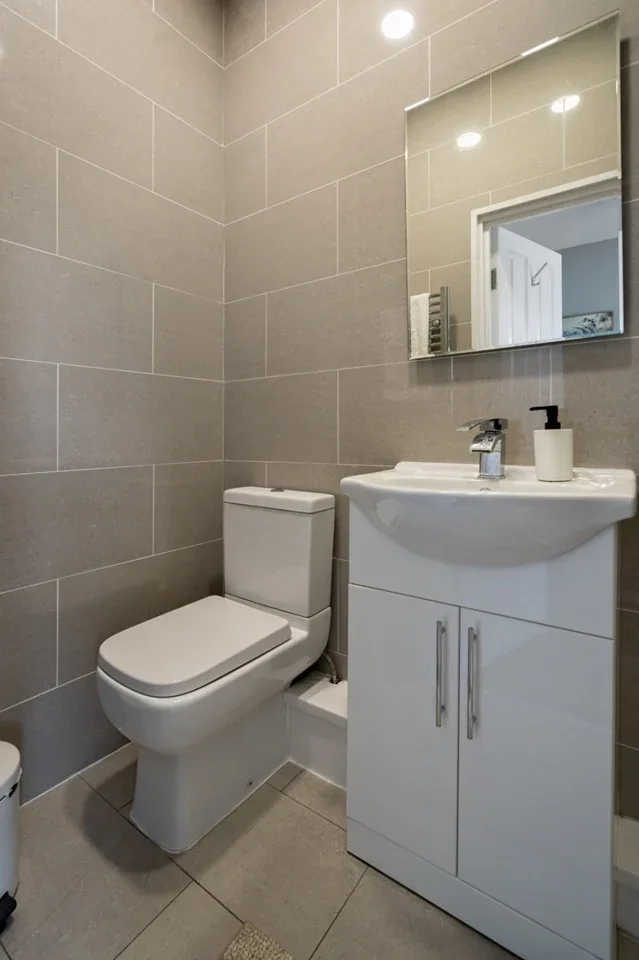 Room Bethnal Green Road in Greater London