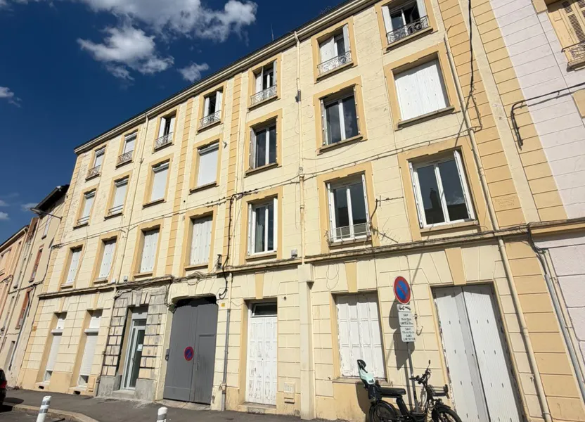 Appartement Rue Berthelot à Saint-Étienne
