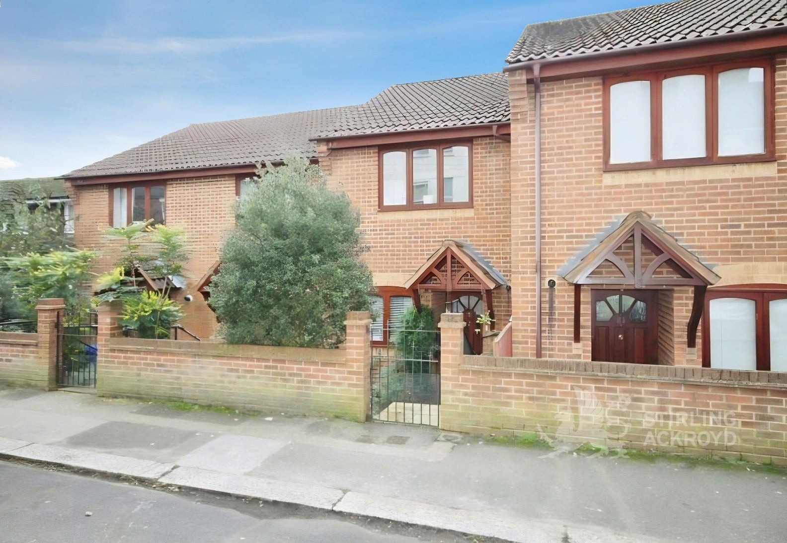 House Western Road in Rushmoor