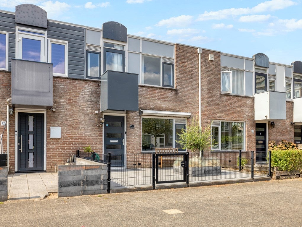 Tussenwoning te koop: Fernandezlaan 14, Utrecht