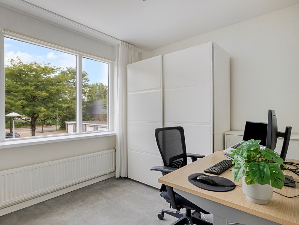 Tussenwoning te koop: Fernandezlaan 14, Utrecht