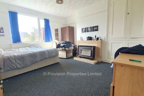 Flat Hessle Avenue in Leeds