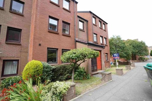 Flat Bryson Road in City of Edinburgh