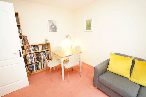 Flat Bryson Road in City of Edinburgh