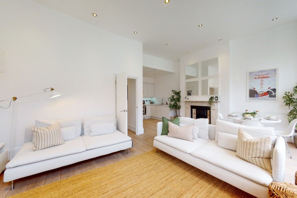 Flat Nottingham Place in City of Westminster