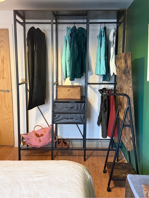 Room Warple Way in Greater London