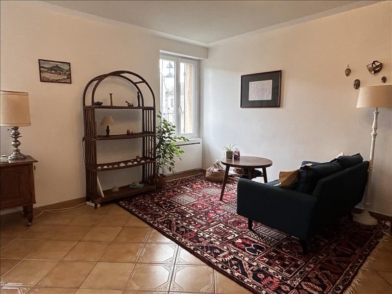 Flat Rue de la République in Servon