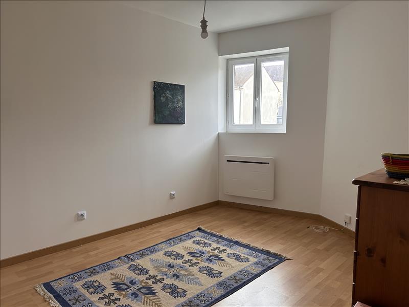 Flat Rue de la République in Servon