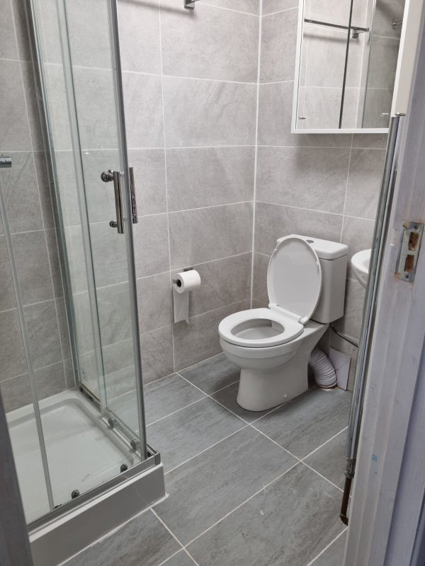 Flat Strawberry Fields in Swanley